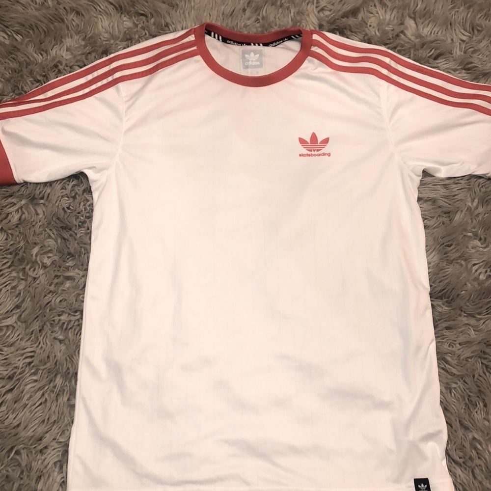 Adidas skateboarding t shirt